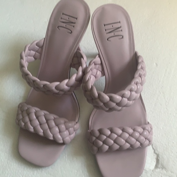 Inc sandals size 9.5 in like new condition - Picture 1 of 5